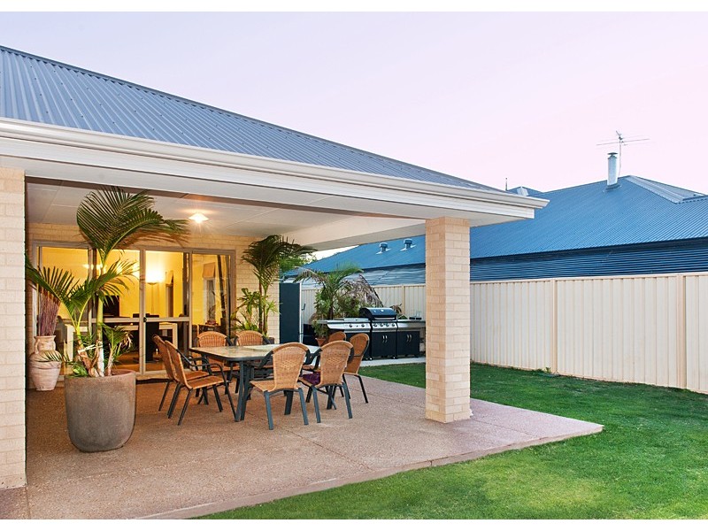 68 Lancaster Drive, Busselton WA 6280