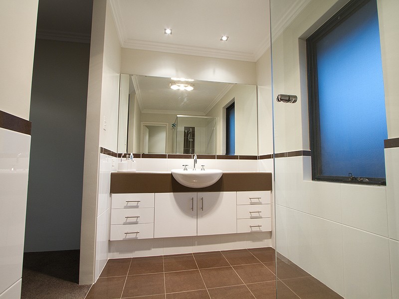 12 Oakmont Crescent, Dunsborough WA 6281