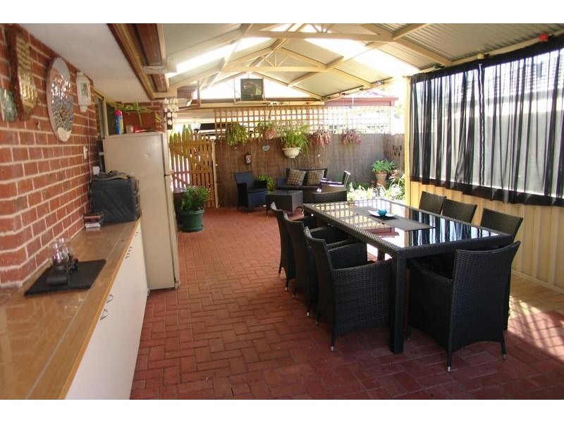 13 Rudis Way, Broadwater WA 6280