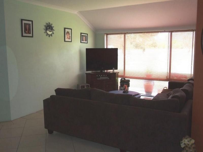 66 Estuary Waters Drive, Reinscourt WA 6280