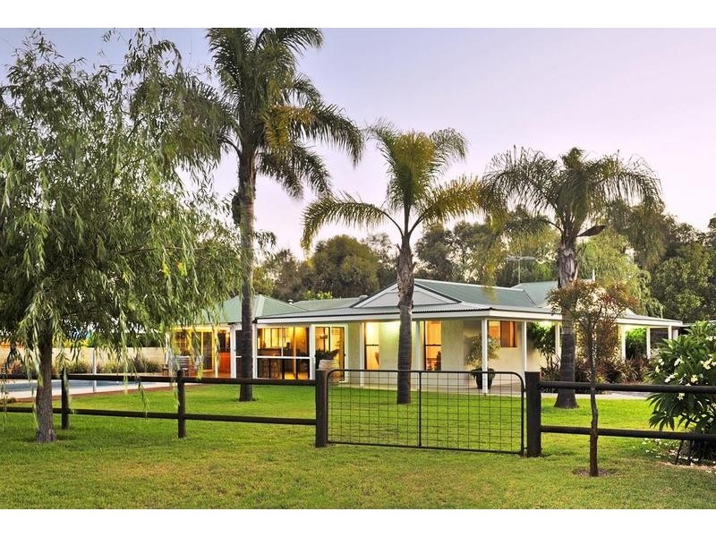 123 Ballarat Road, Wonnerup WA 6280