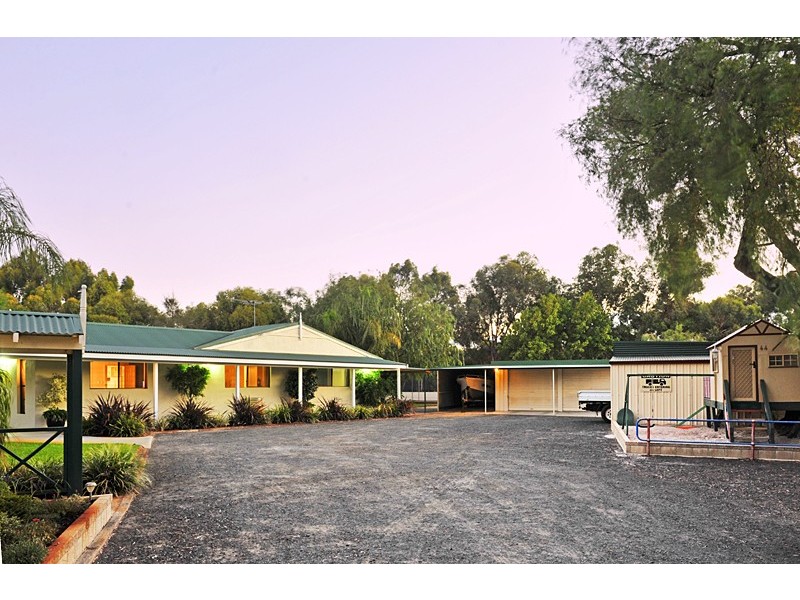 123 Ballarat Road, Wonnerup WA 6280