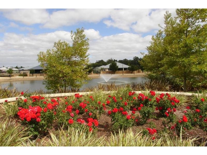 6 Egan Crescent, Busselton WA 6280