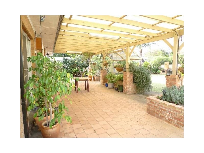 375 Old Coast Road, Australind WA 6233