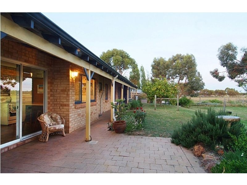 75 Lockville Road, Busselton WA 6280