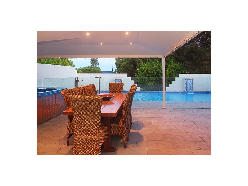 7 Rosevilla Court, Dunsborough WA 6281