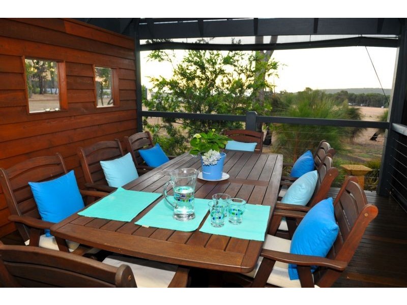 96 Sonning Loop, Yallingup WA 6282