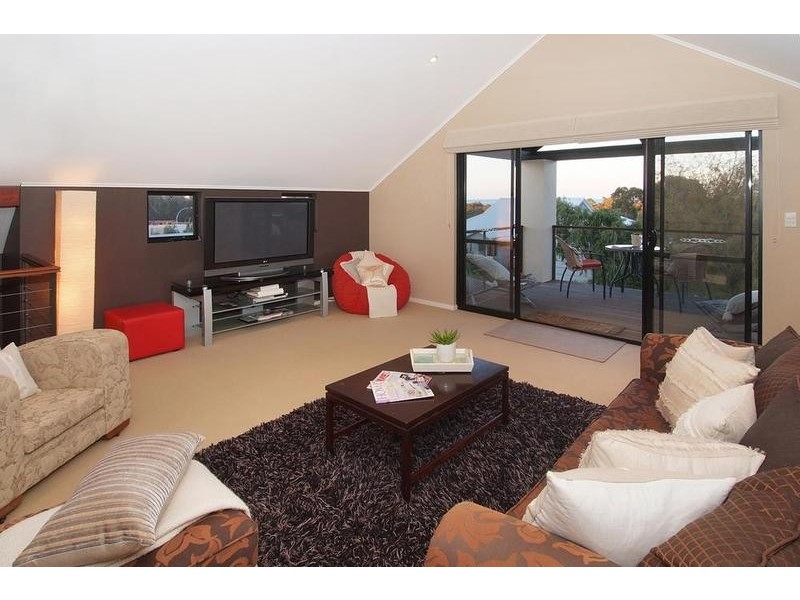 24 Galley Ramble, Dunsborough WA 6281