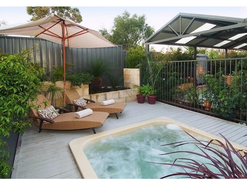 24 Galley Ramble, Dunsborough WA 6281