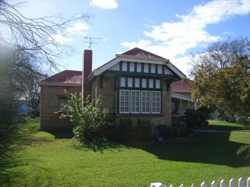 71 Kent Street, Busselton WA 6280