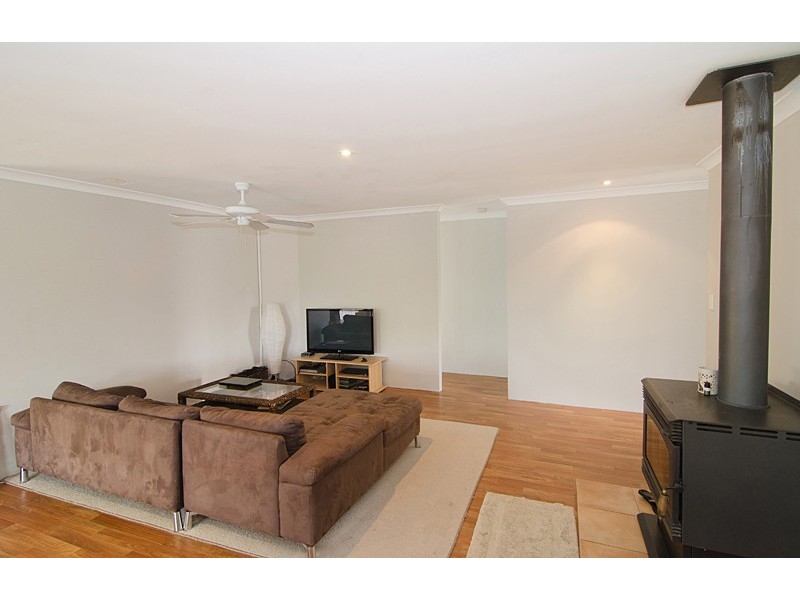 46 Brookland Loop, Dunsborough WA 6281