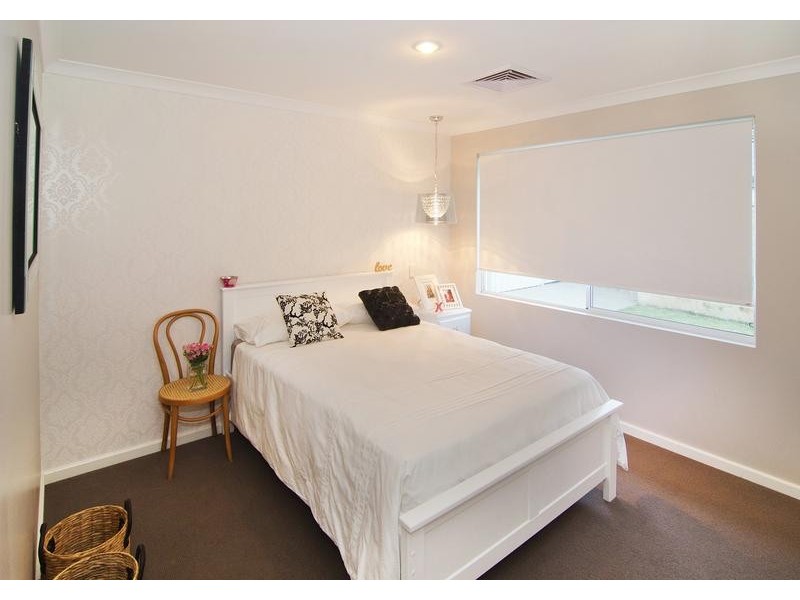 50 Callitris Crescent, Broadwater WA 6280
