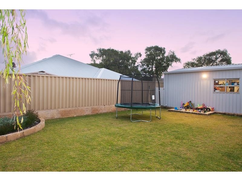 50 Callitris Crescent, Broadwater WA 6280