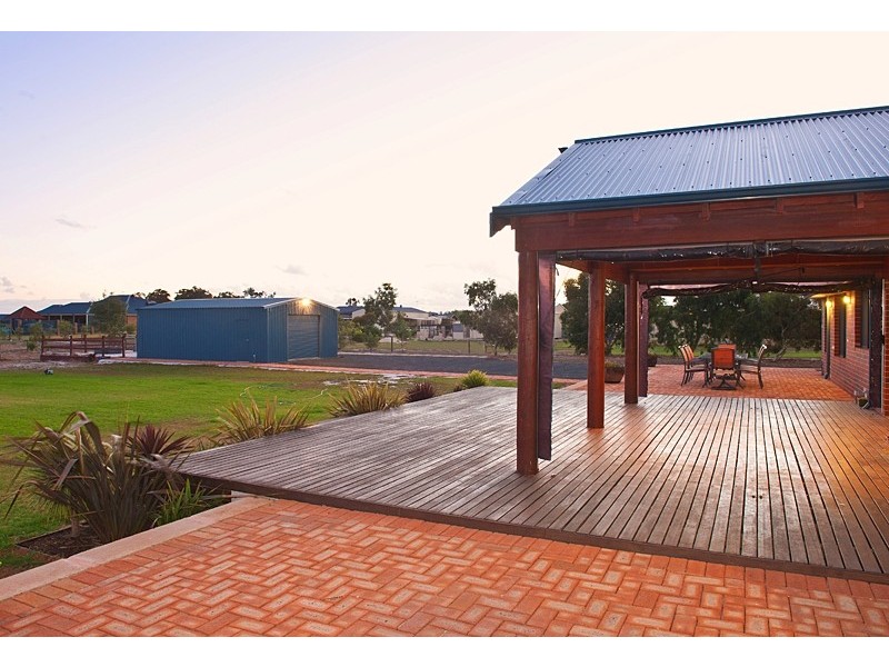 68 Everwood Glade, Ambergate WA 6280