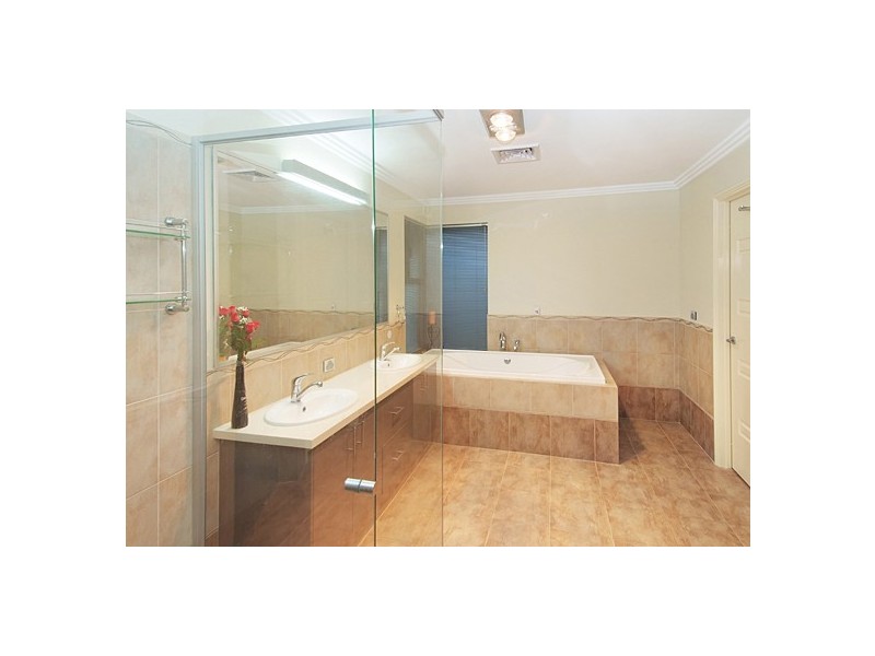 100 Hawker Approach, Yalyalup WA 6280