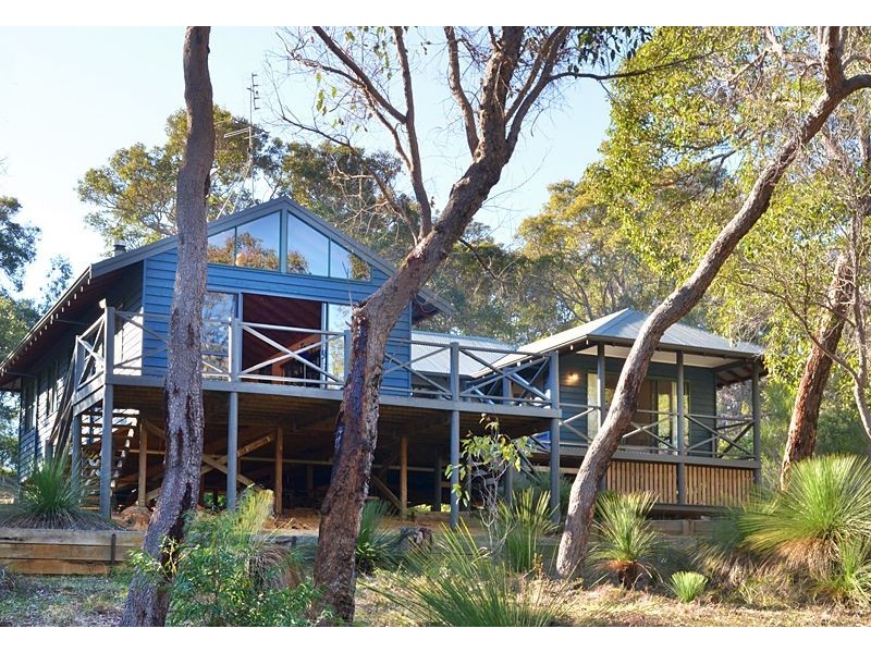 16 Three Bears Place, Yallingup WA 6282