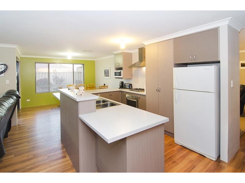 135 Aurelian Avenue, Yalyalup WA 6280