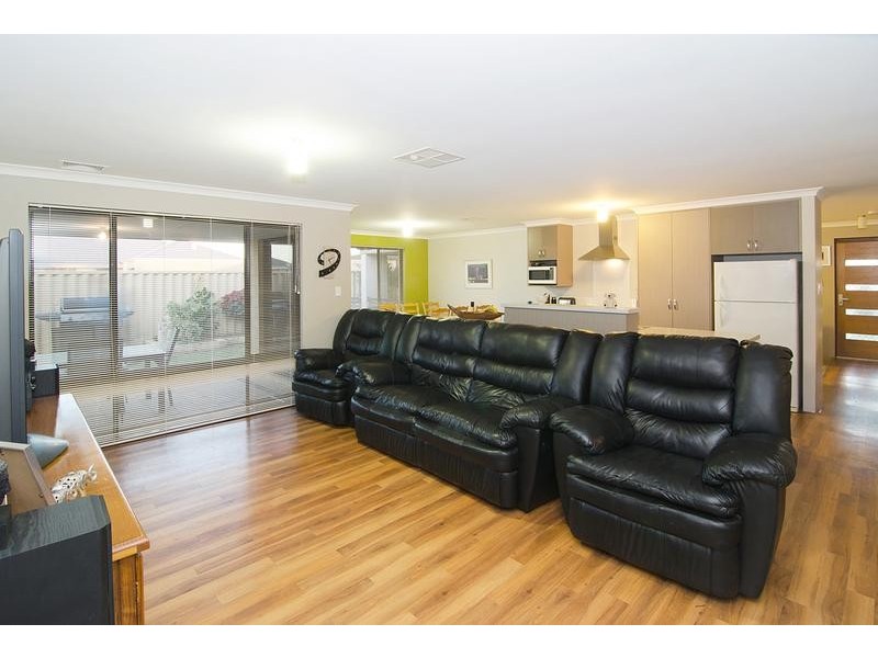 135 Aurelian Avenue, Yalyalup WA 6280