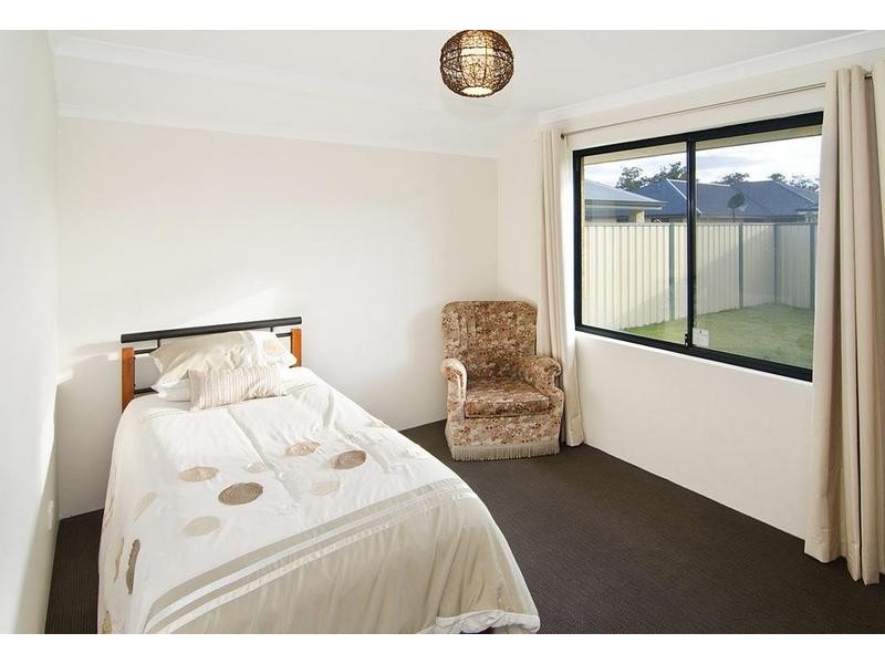 10 Mary Road, Yalyalup WA 6280