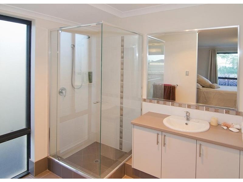 10 Mary Road, Yalyalup WA 6280