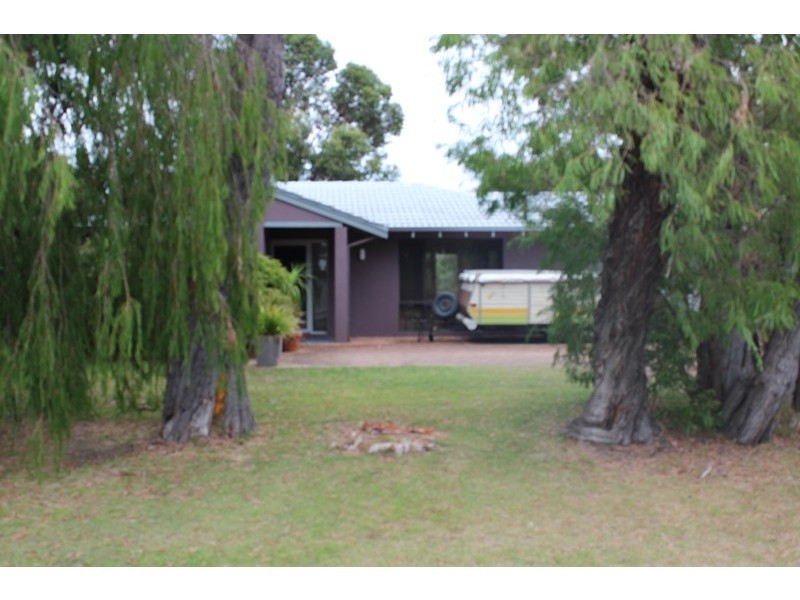 70 Gifford Road, Dunsborough WA 6281