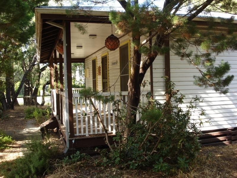 2 Lorna Street, Dunsborough WA 6281