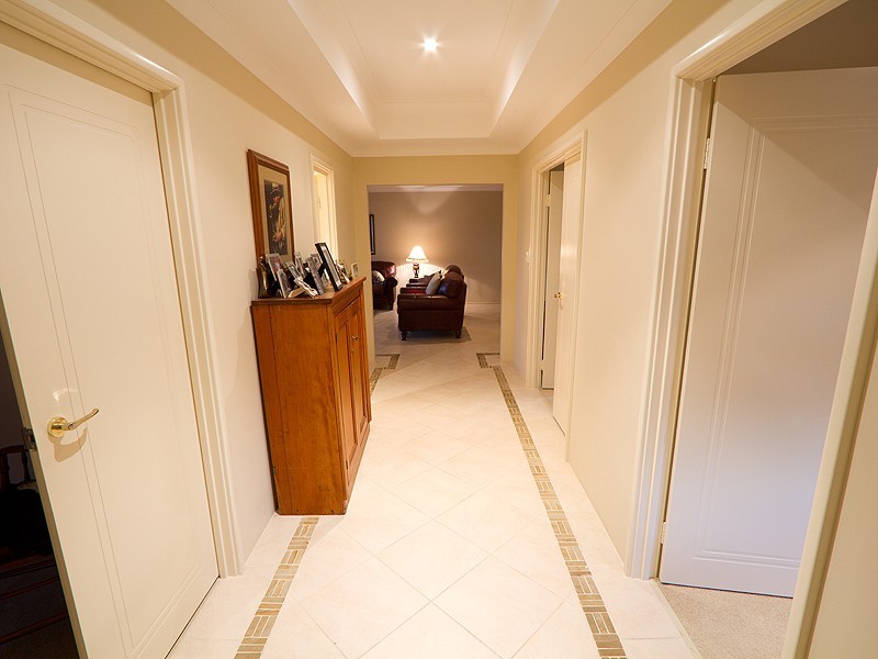 25 Indooroopilly Crescent, Dunsborough WA 6281