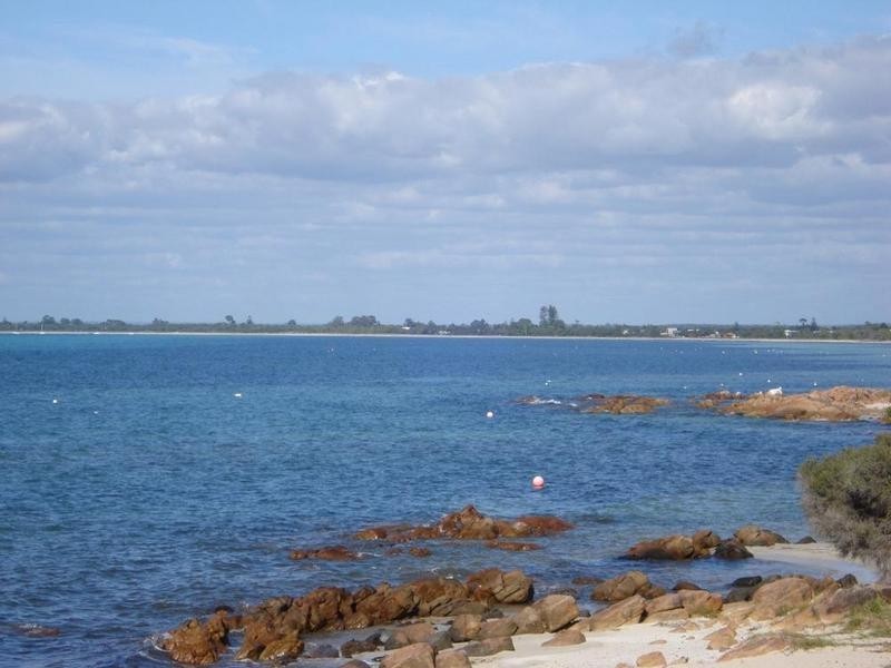 6 North Street, Dunsborough WA 6281