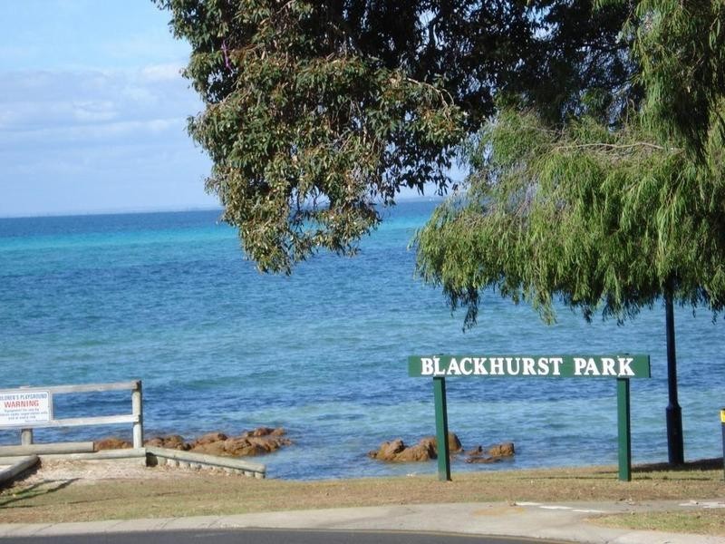 6 North Street, Dunsborough WA 6281