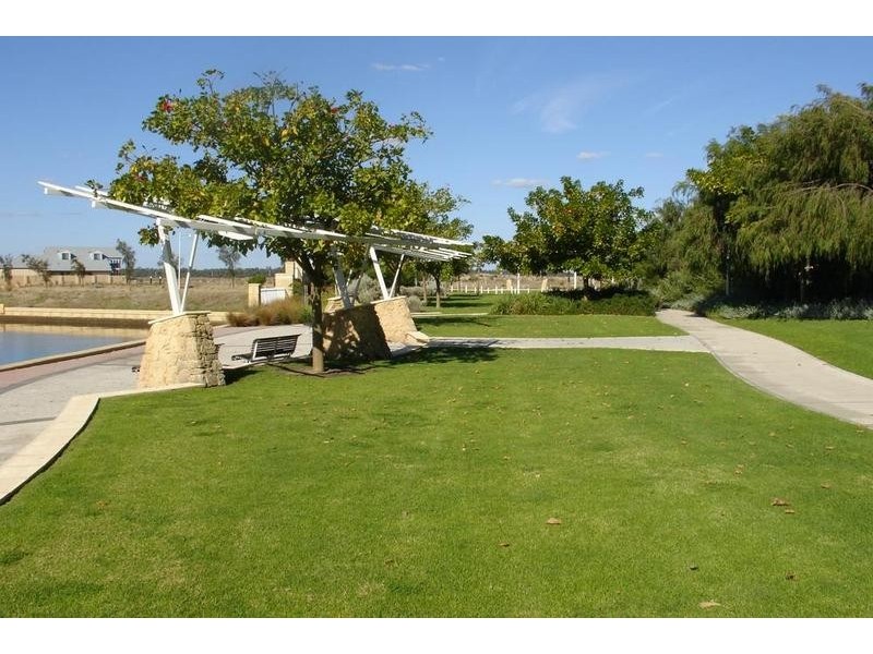 11 Mussel Court, Geographe WA 6280