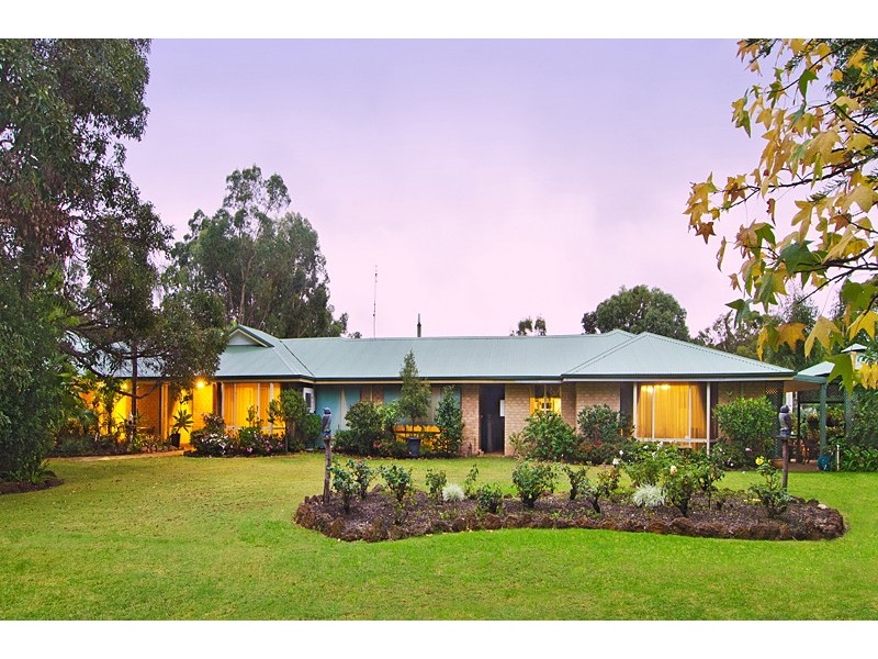 34 Annie Lysle Place, Yallingup WA 6282