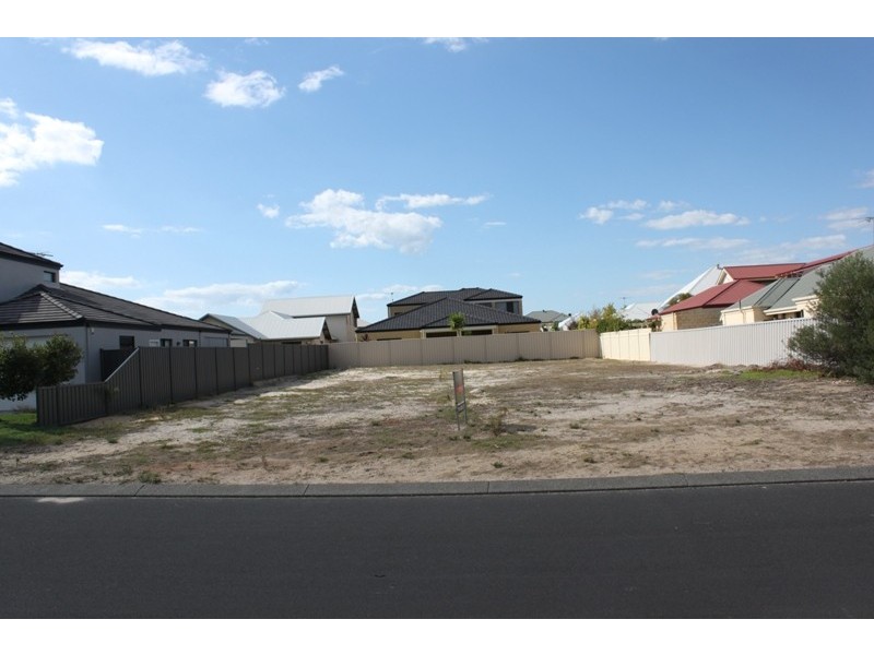4 Riedle Close, Geographe WA 6280