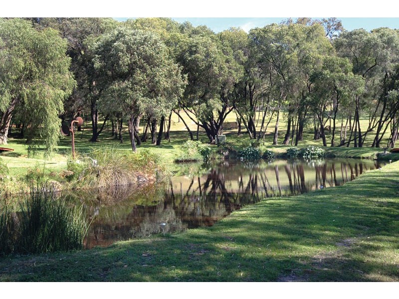 41 Burton Road, Dunsborough WA 6281