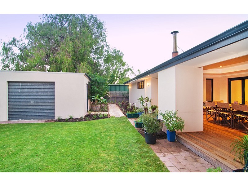 7 Jones Way, Abbey WA 6280