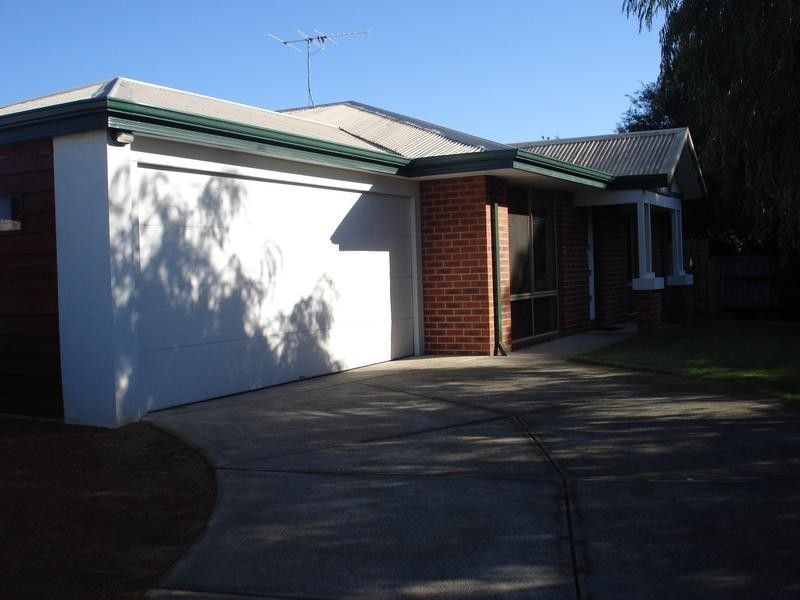 7 Clairault Court, Dunsborough WA 6281