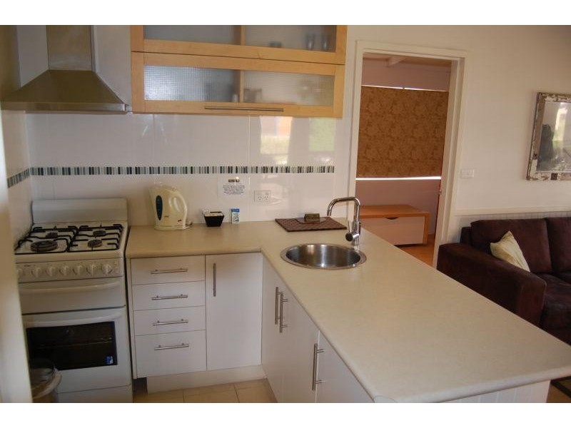 8/12 Dunn Bay Road, Dunsborough WA 6281