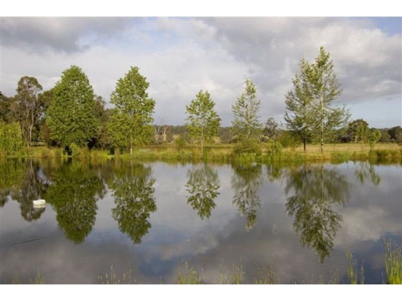 5 Roberts Road, Nannup WA 6275