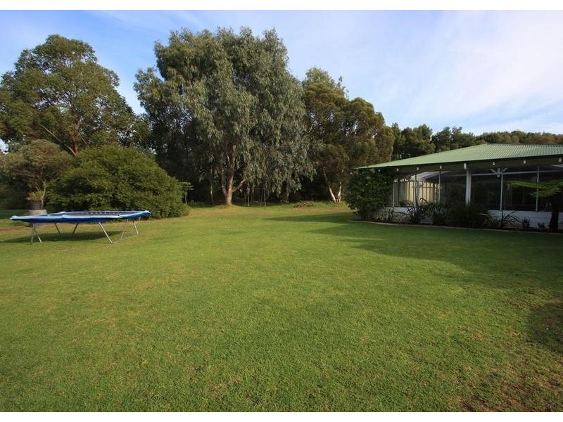 19 Windlemere Drive, Dunsborough WA 6281