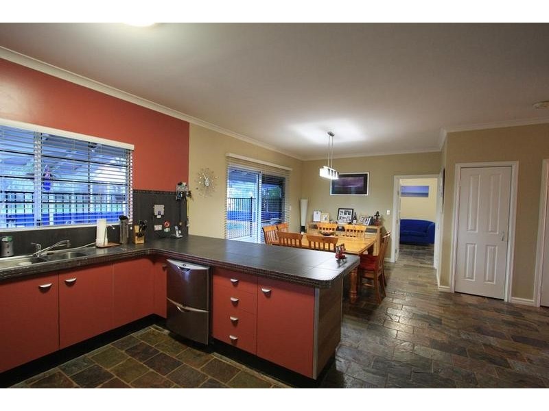 19 Windlemere Drive, Dunsborough WA 6281