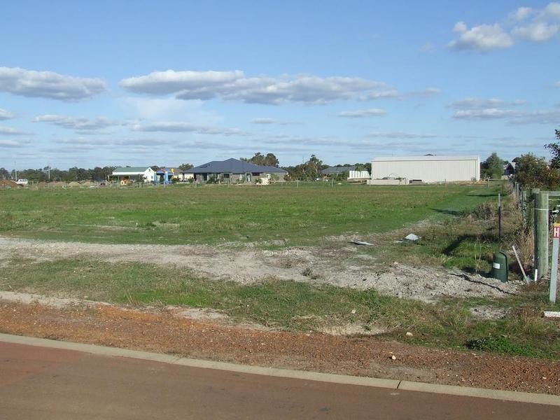 93 Everwood Glade, Ambergate WA 6280