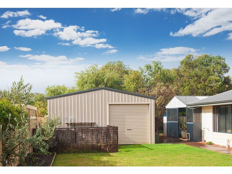 10 Hudson Place, West Busselton WA 6280