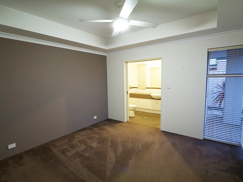 10 Indooroopilly Crescent, Dunsborough WA 6281