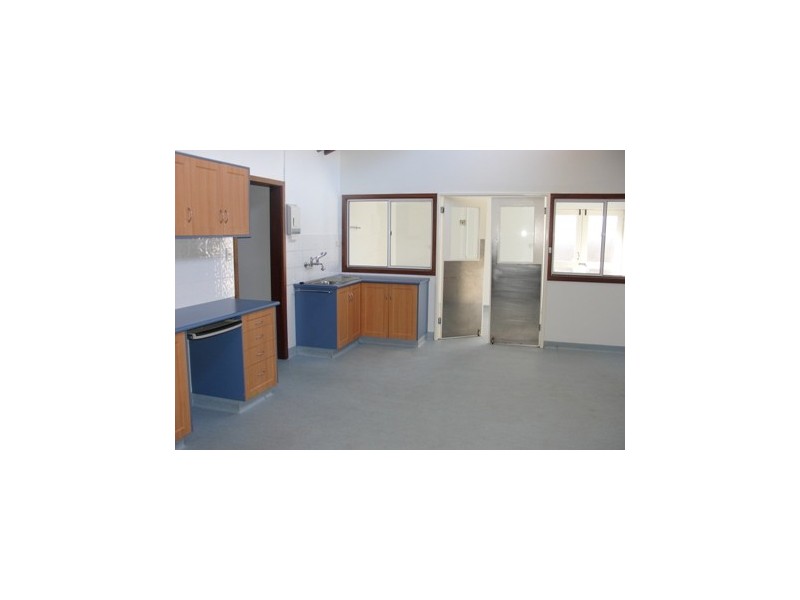 41 Bussell Highway, Busselton WA 6280