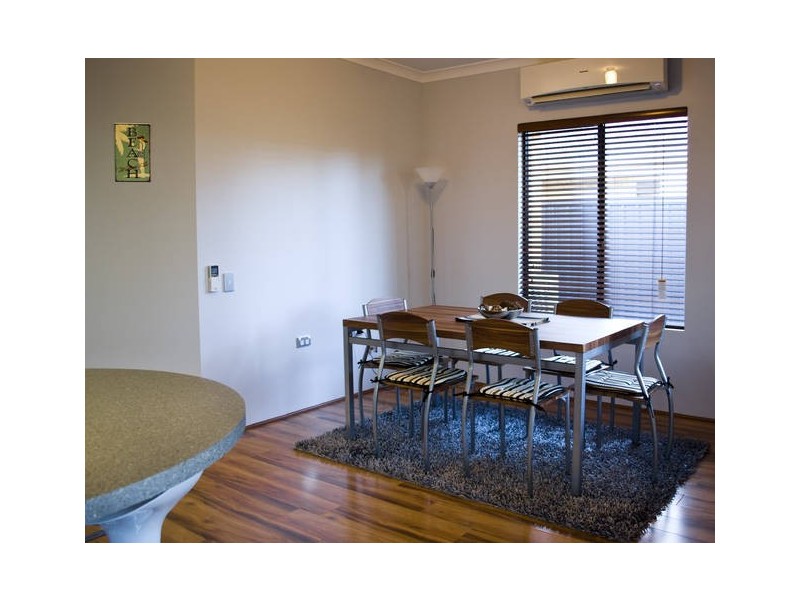 6/68 Carey Street, Busselton WA 6280