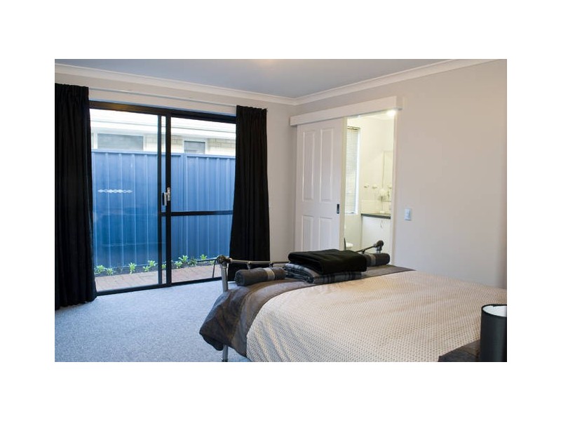 6/68 Carey Street, Busselton WA 6280