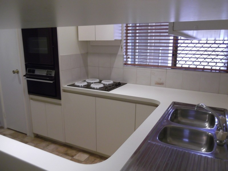 2/51 Southern Drive, Busselton WA 6280