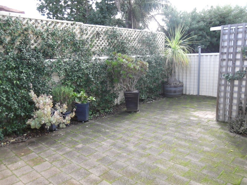 2/51 Southern Drive, Busselton WA 6280