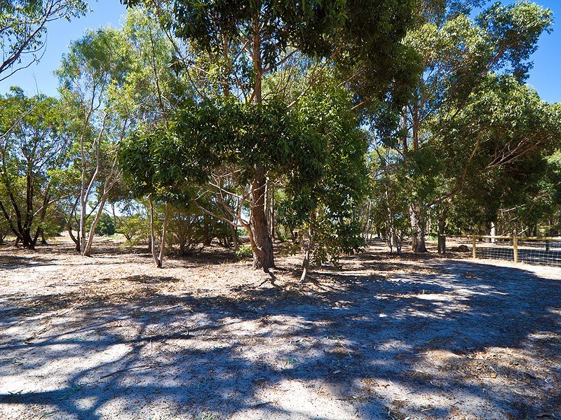 206 Quedjinup Drive, Quedjinup WA 6281