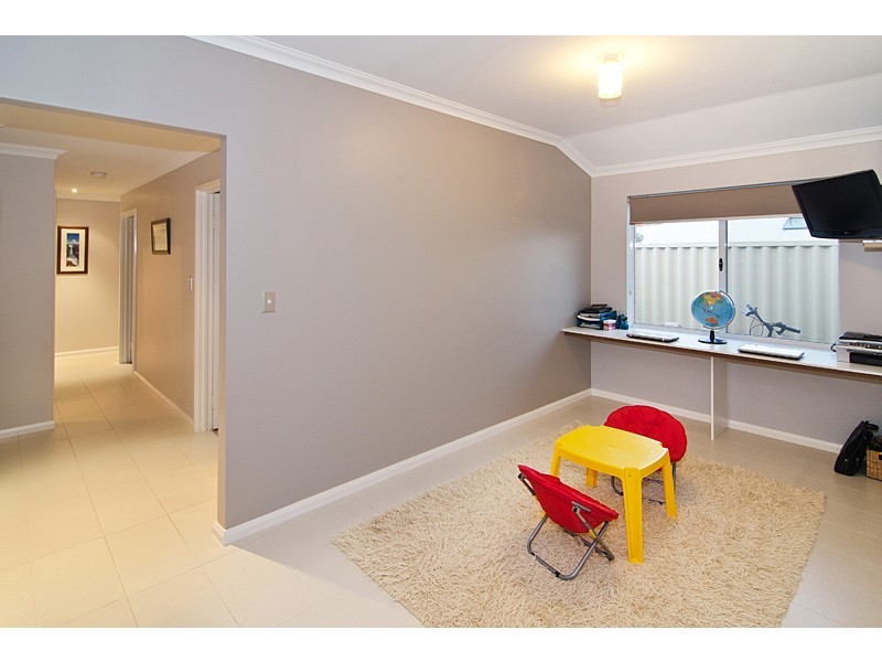 42 Marseilles Drive, Yalyalup WA 6280