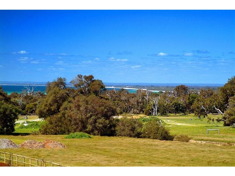 3 Harry King Avenue, Dunsborough WA 6281